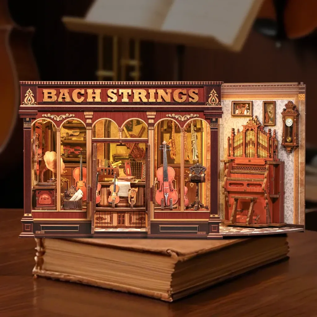 CuteBee__Bach_Strings